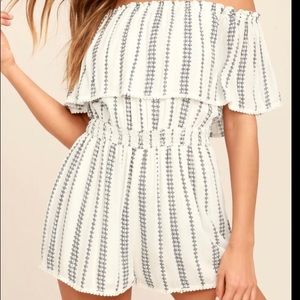 See Ya There White Print Off-the-Shoulder Romper- M